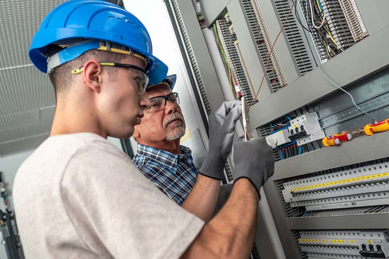 Ausbildung bei Herz-Impuls Elektronik GmbH in Kelkheim